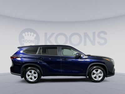 2024 Toyota Highlander LE