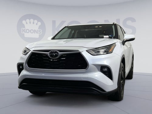 2023 Toyota Highlander LE