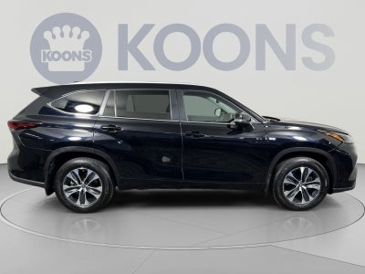 2024 Toyota Highlander XLE