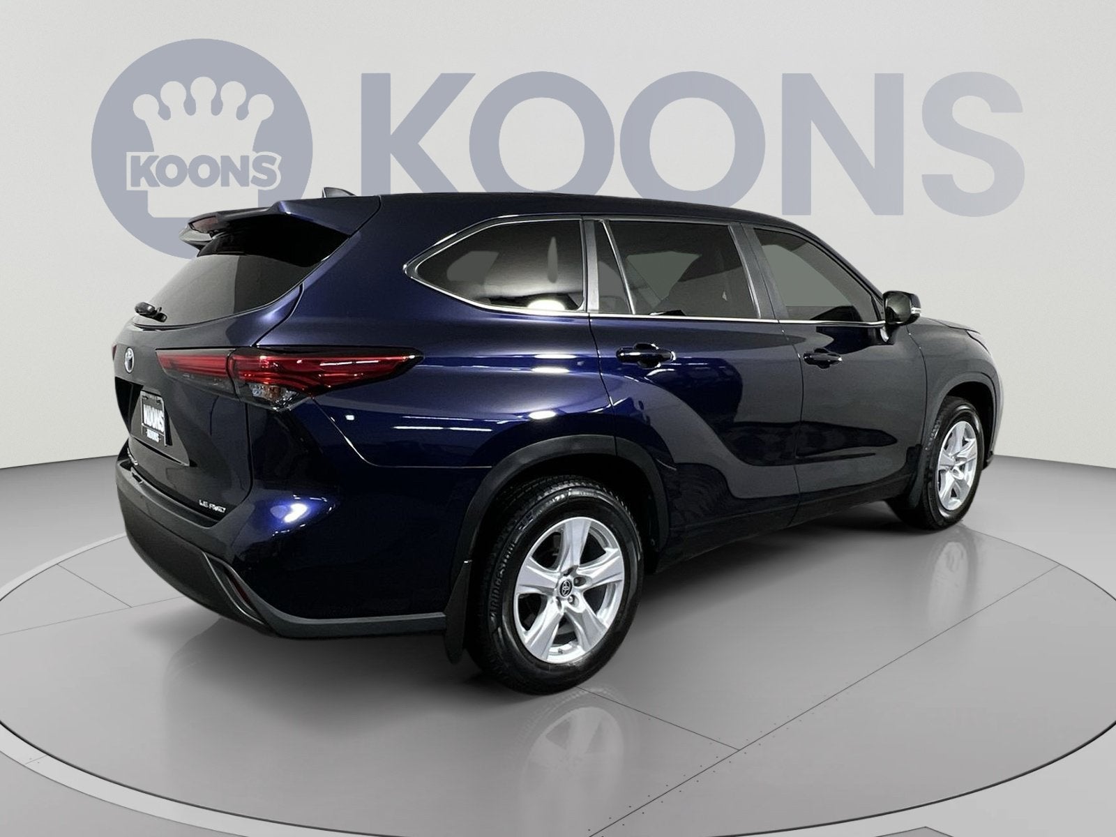 2023 Toyota Highlander LE