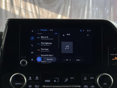 2023 Toyota Highlander LE