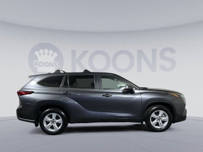 2023 Toyota Highlander LE