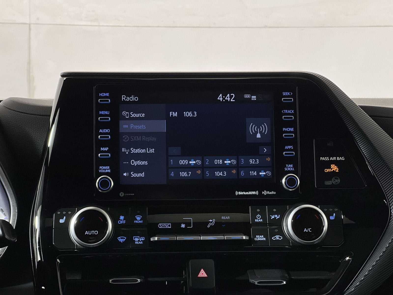 2022 Toyota Highlander XSE