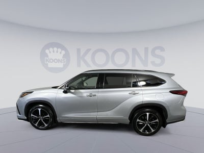 2022 Toyota Highlander XSE