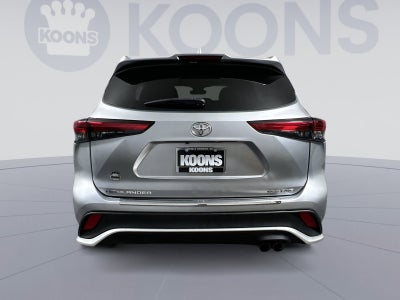 2022 Toyota Highlander XSE