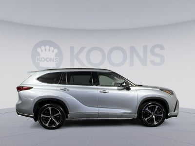 2022 Toyota Highlander XSE