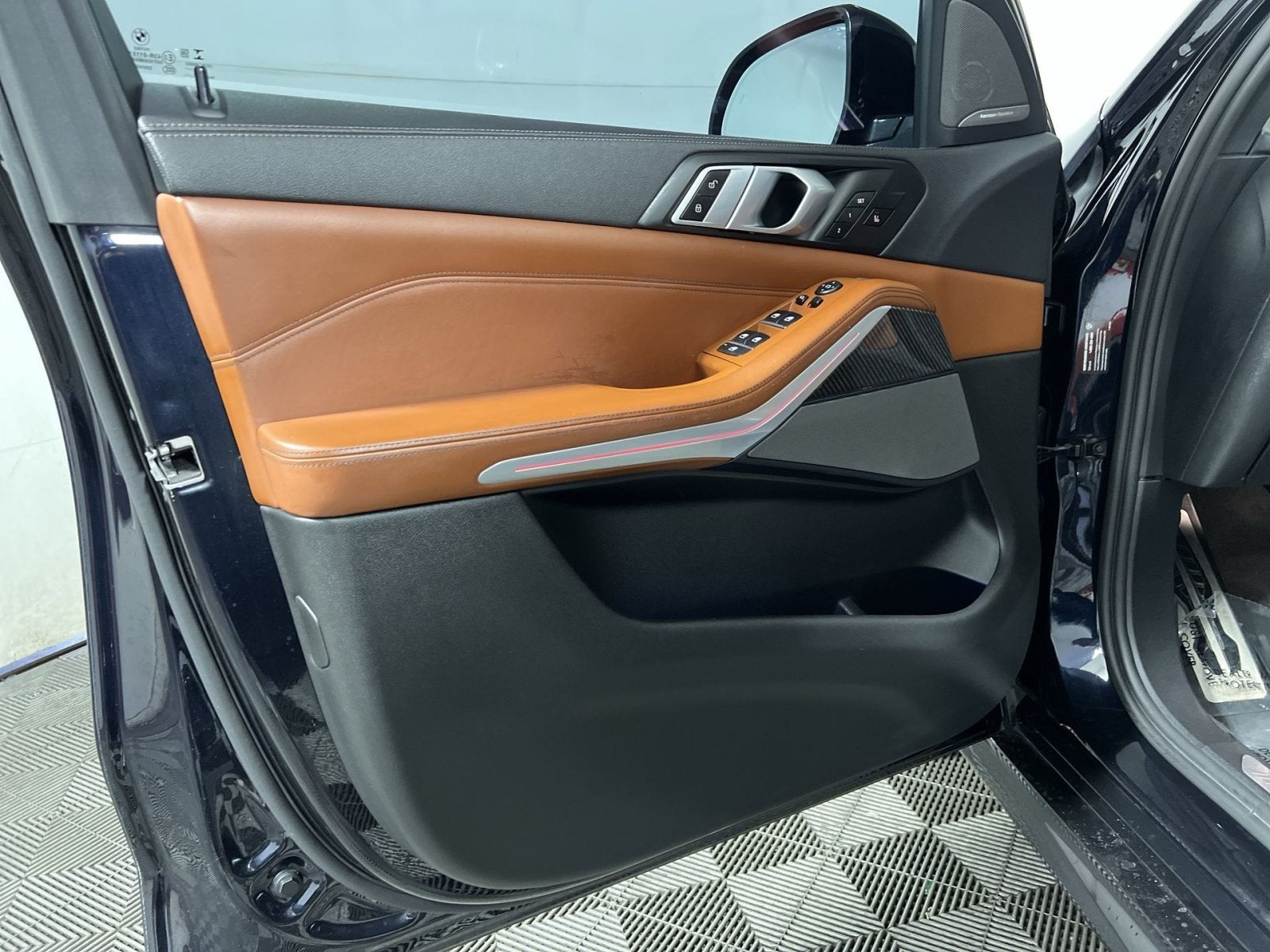 2022 BMW X5 M50i