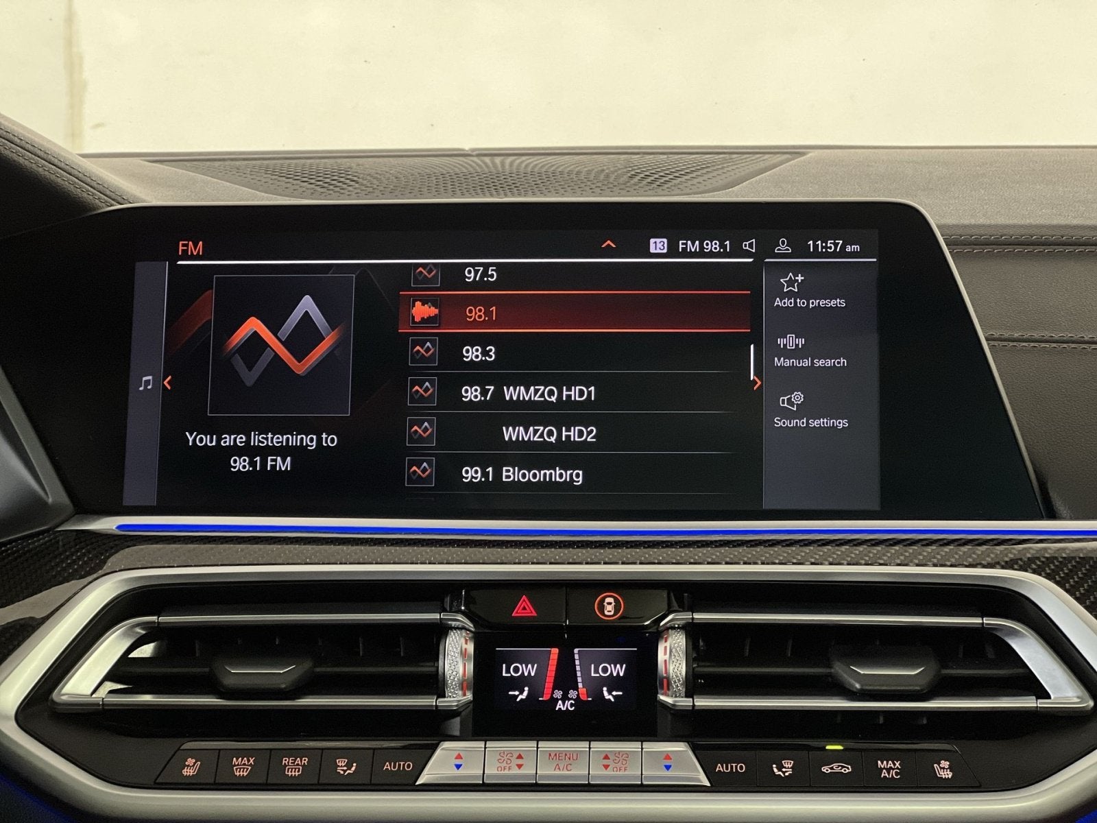 2022 BMW X5 M50i