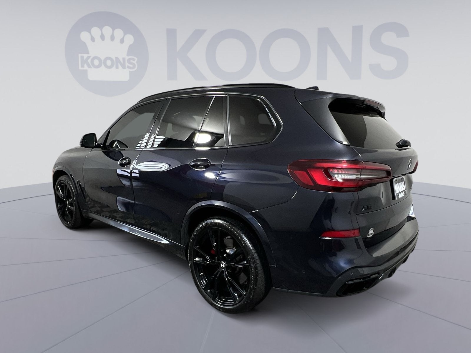 2022 BMW X5 M50i