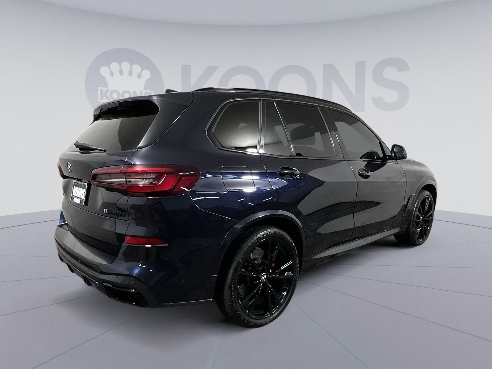 2022 BMW X5 M50i
