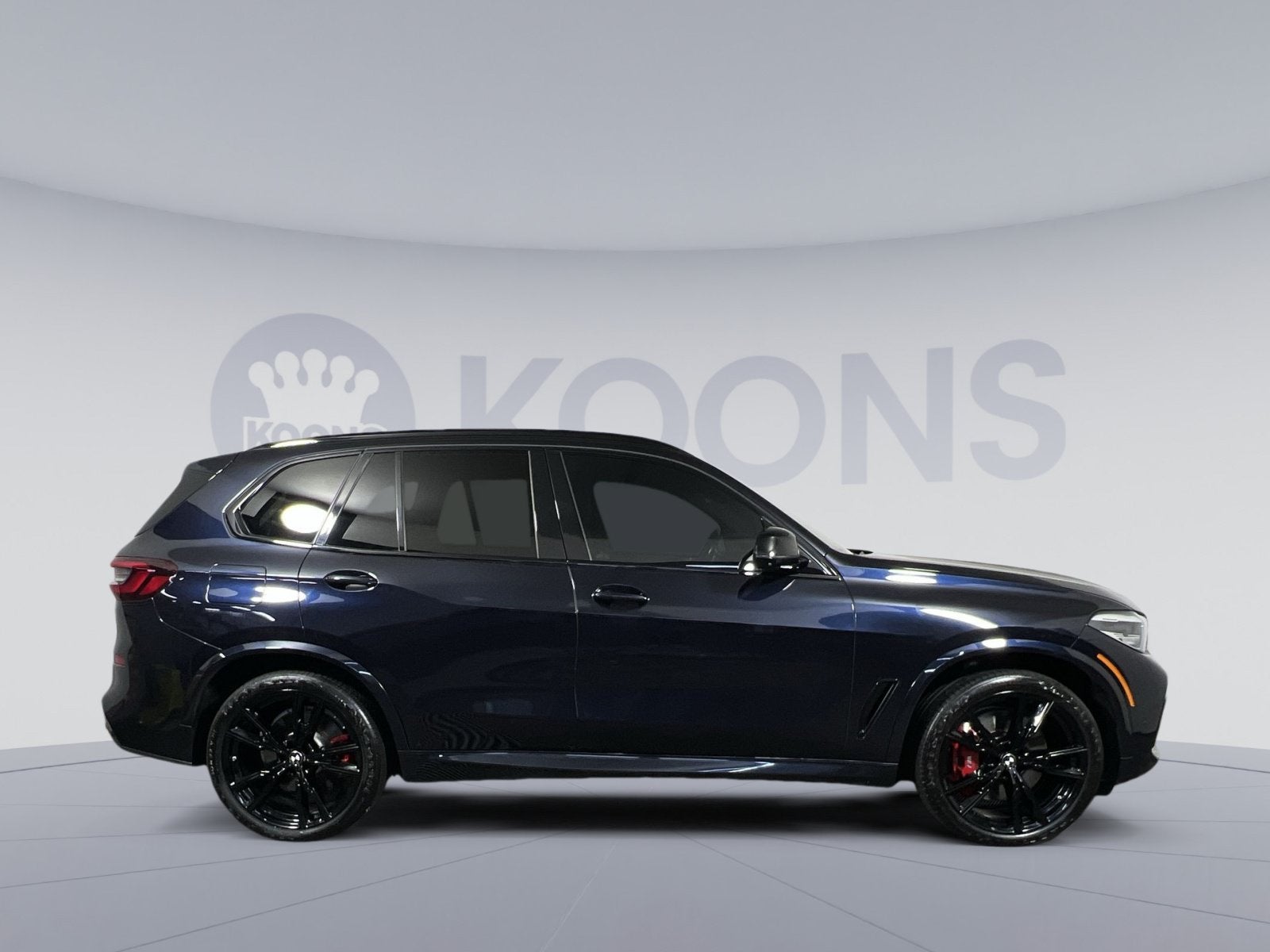 2022 BMW X5 M50i