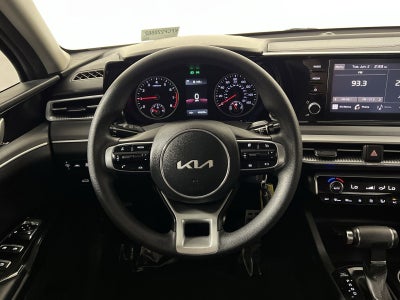 2022 Kia K5 LX