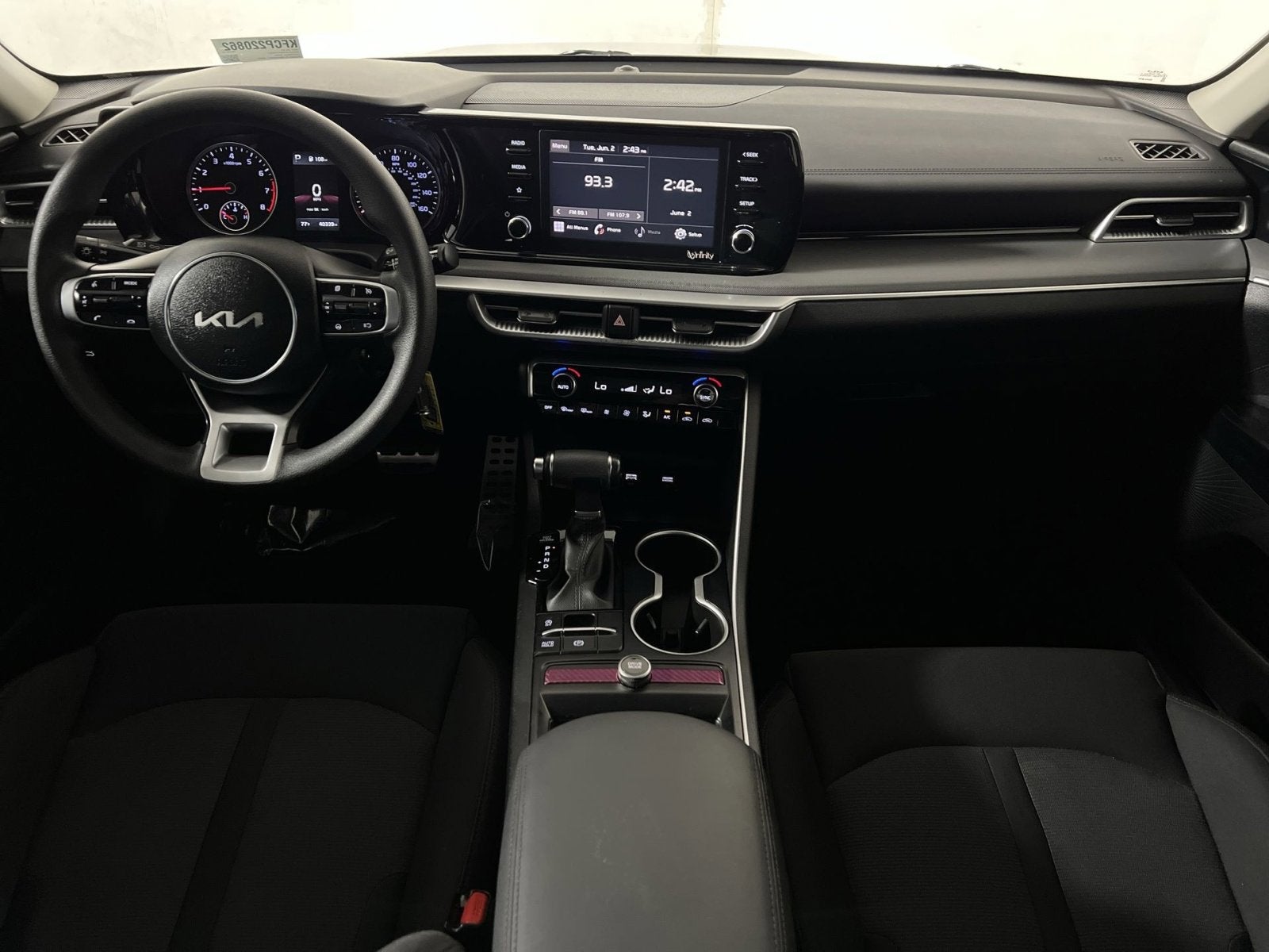 2022 Kia K5 LX