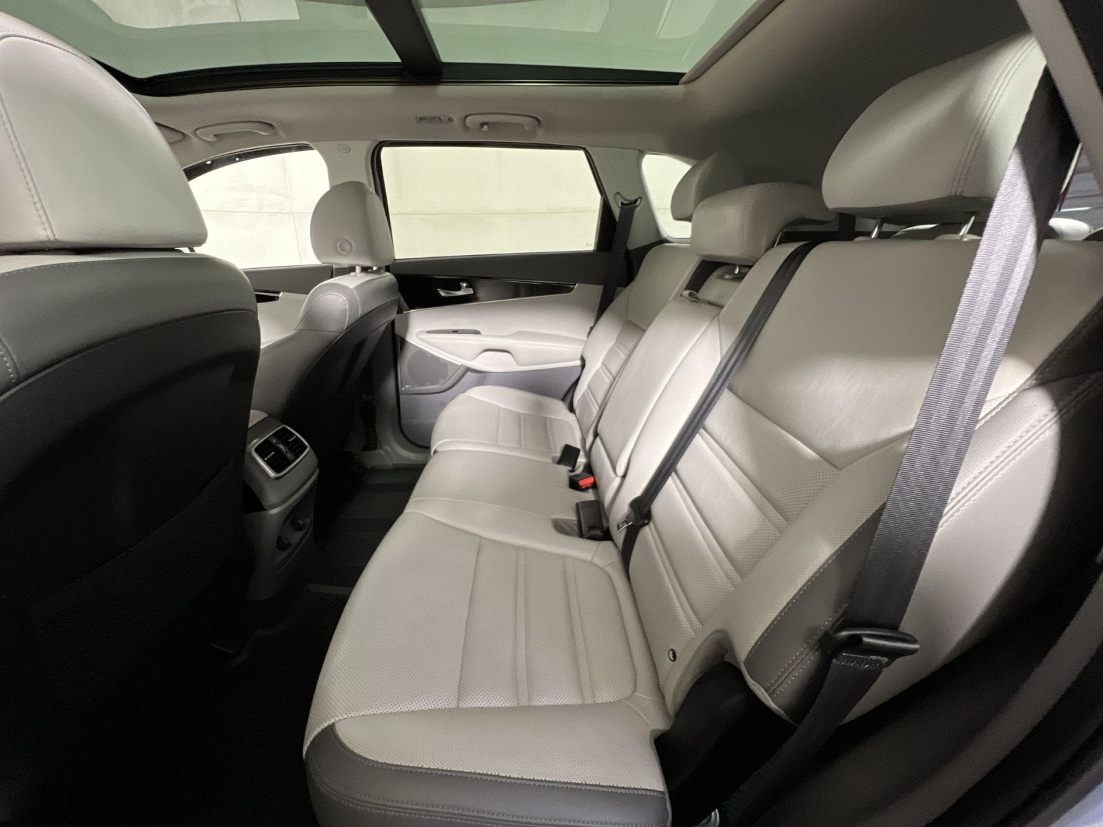 2020 Kia Sorento SX