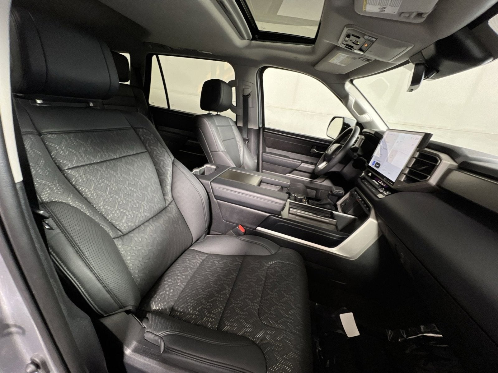 2024 Toyota Sequoia SR5