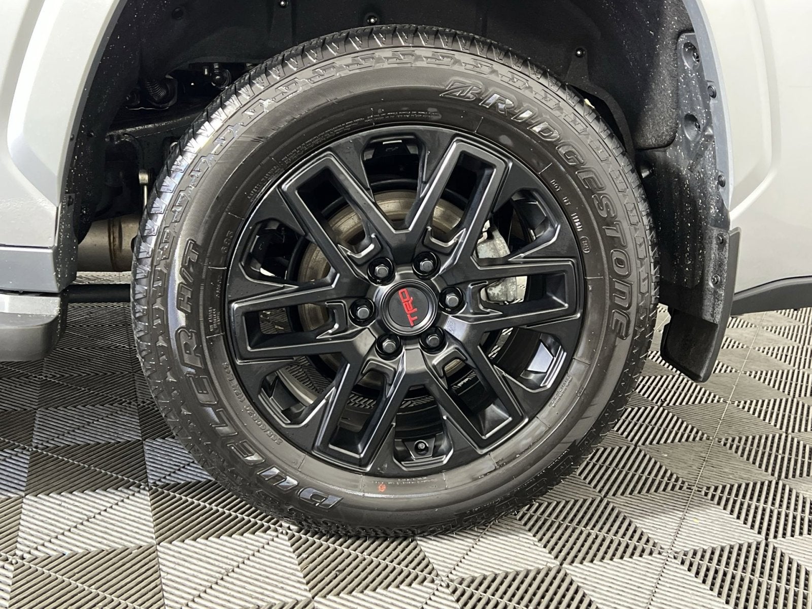 2024 Toyota Sequoia SR5