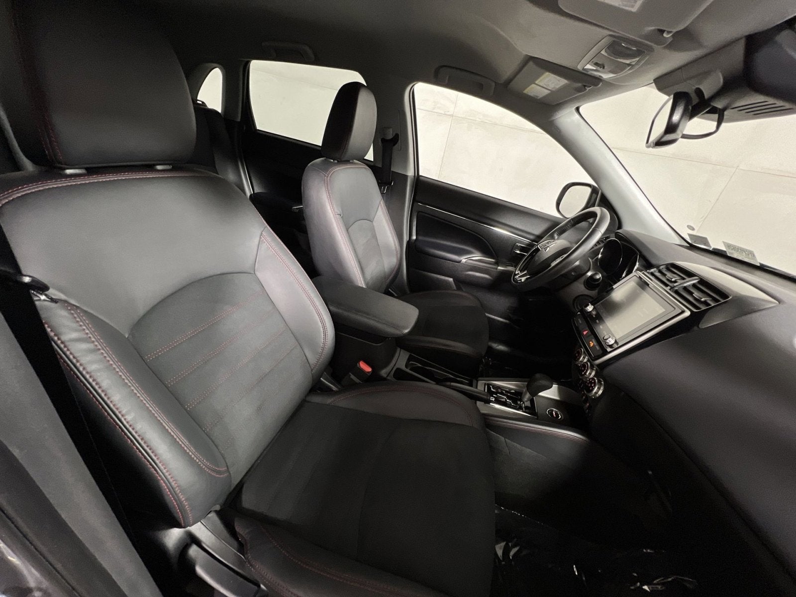 2023 Mitsubishi Outlander Sport 2.0 SE