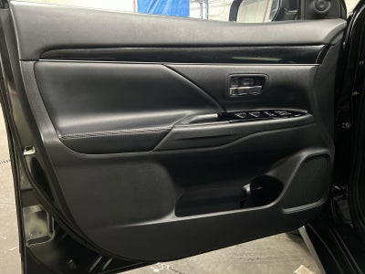 2019 Mitsubishi Outlander ES