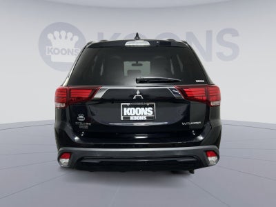 2019 Mitsubishi Outlander ES