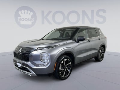 2022 Mitsubishi Outlander SE
