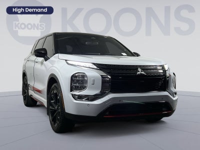 2023 Mitsubishi Outlander SE Black Edition