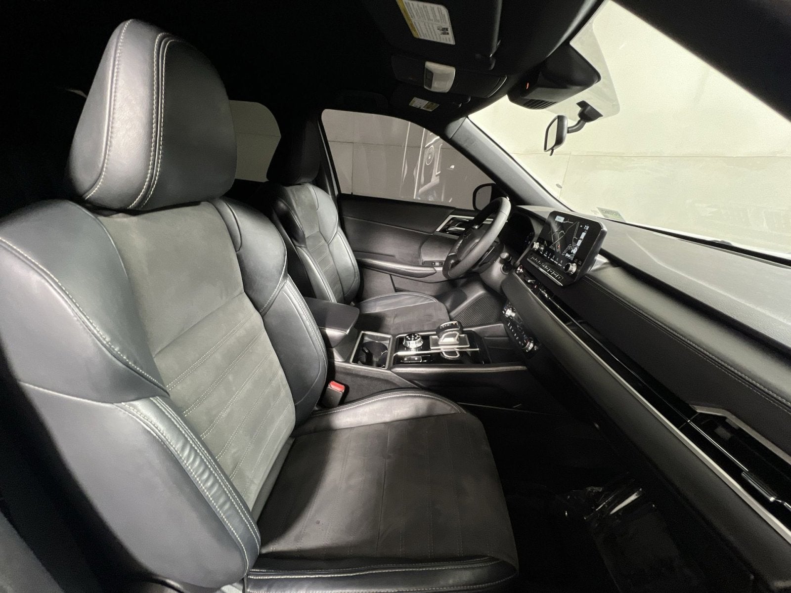 2023 Mitsubishi Outlander SE Black Edition