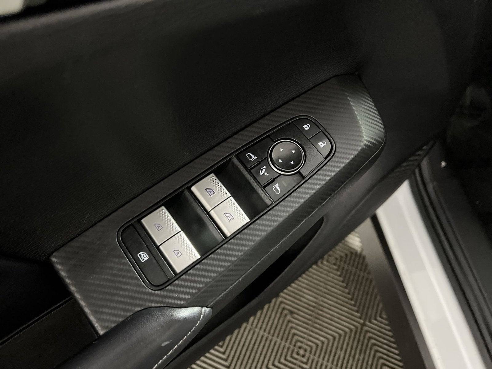 2023 Mitsubishi Outlander SE Black Edition