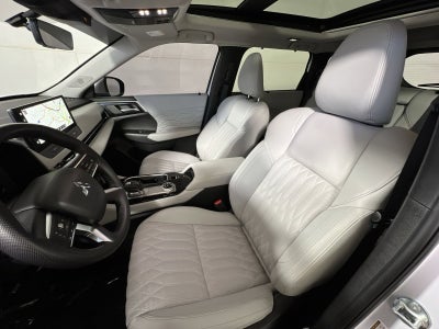 2025 Mitsubishi Outlander SEL