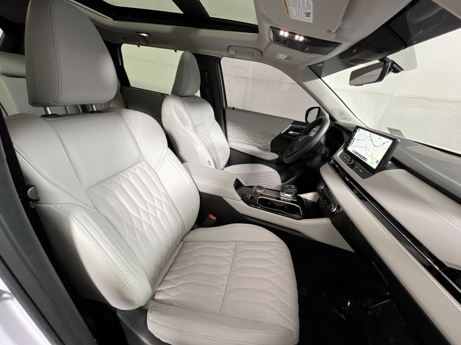 2025 Mitsubishi Outlander SEL