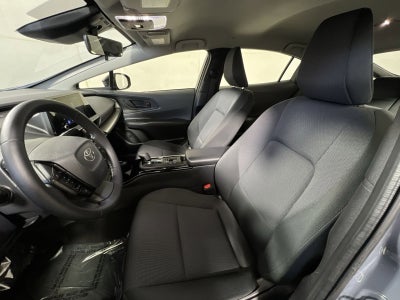 2025 Toyota Prius LE