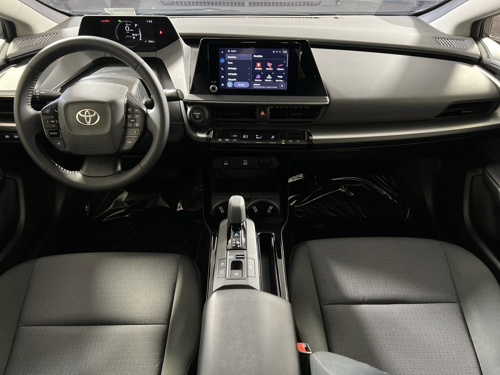2025 Toyota Prius LE