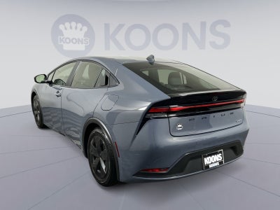 2025 Toyota Prius LE