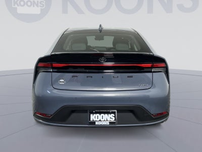 2025 Toyota Prius LE