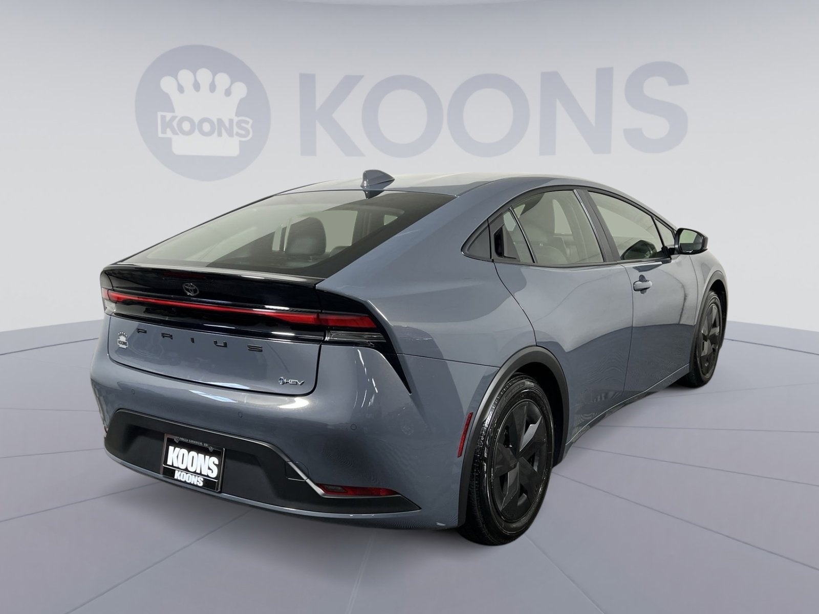 2025 Toyota Prius LE