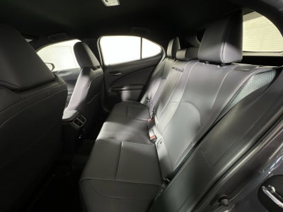 2022 Lexus UX 200 Base