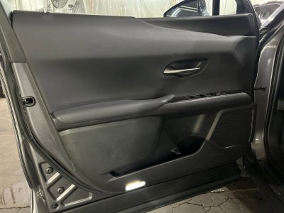 2023 Lexus UX 250h Base