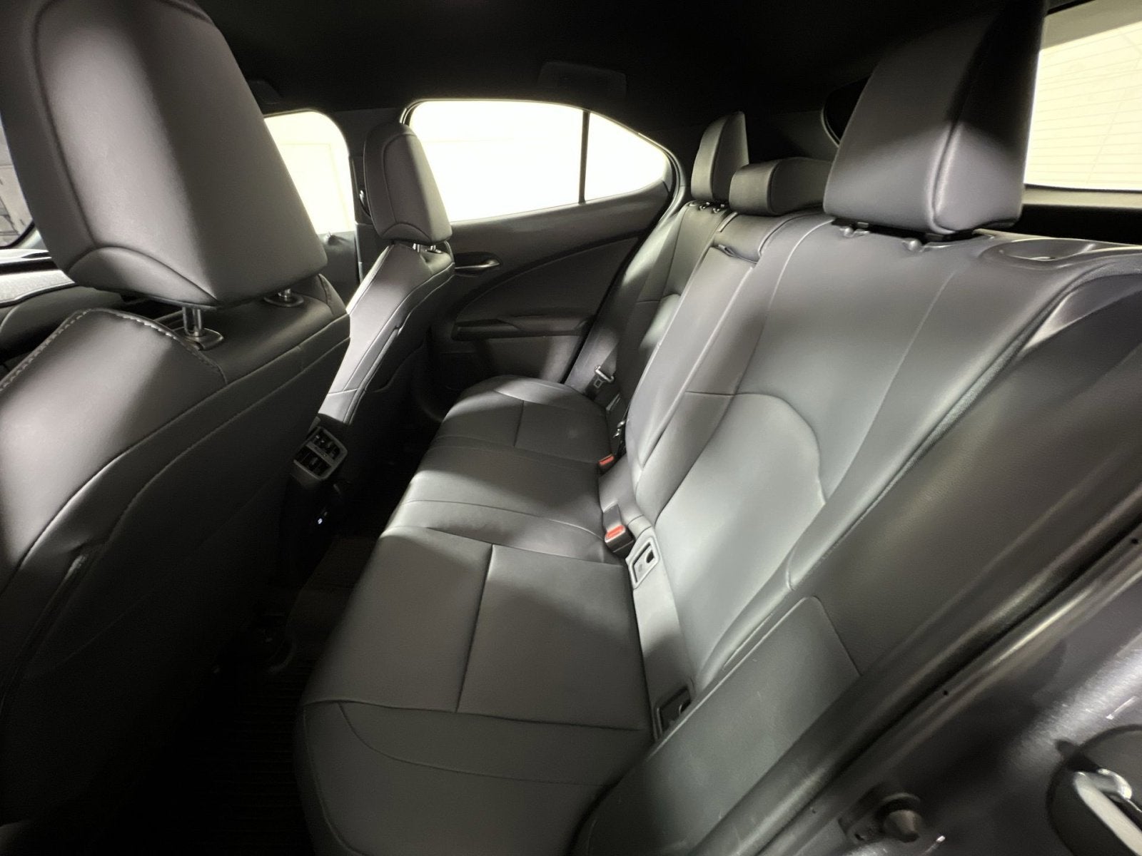 2023 Lexus UX 250h Base