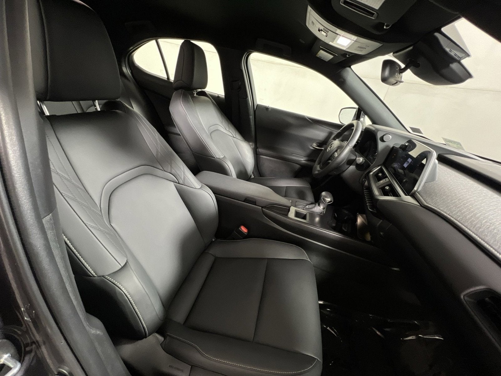 2023 Lexus UX 250h Base