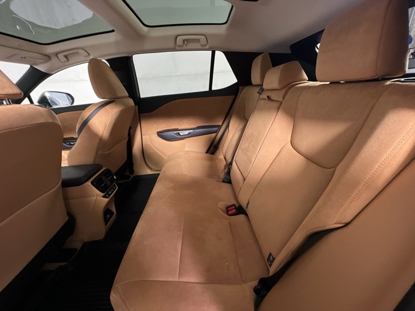 2023 Lexus RZ 450e Luxury