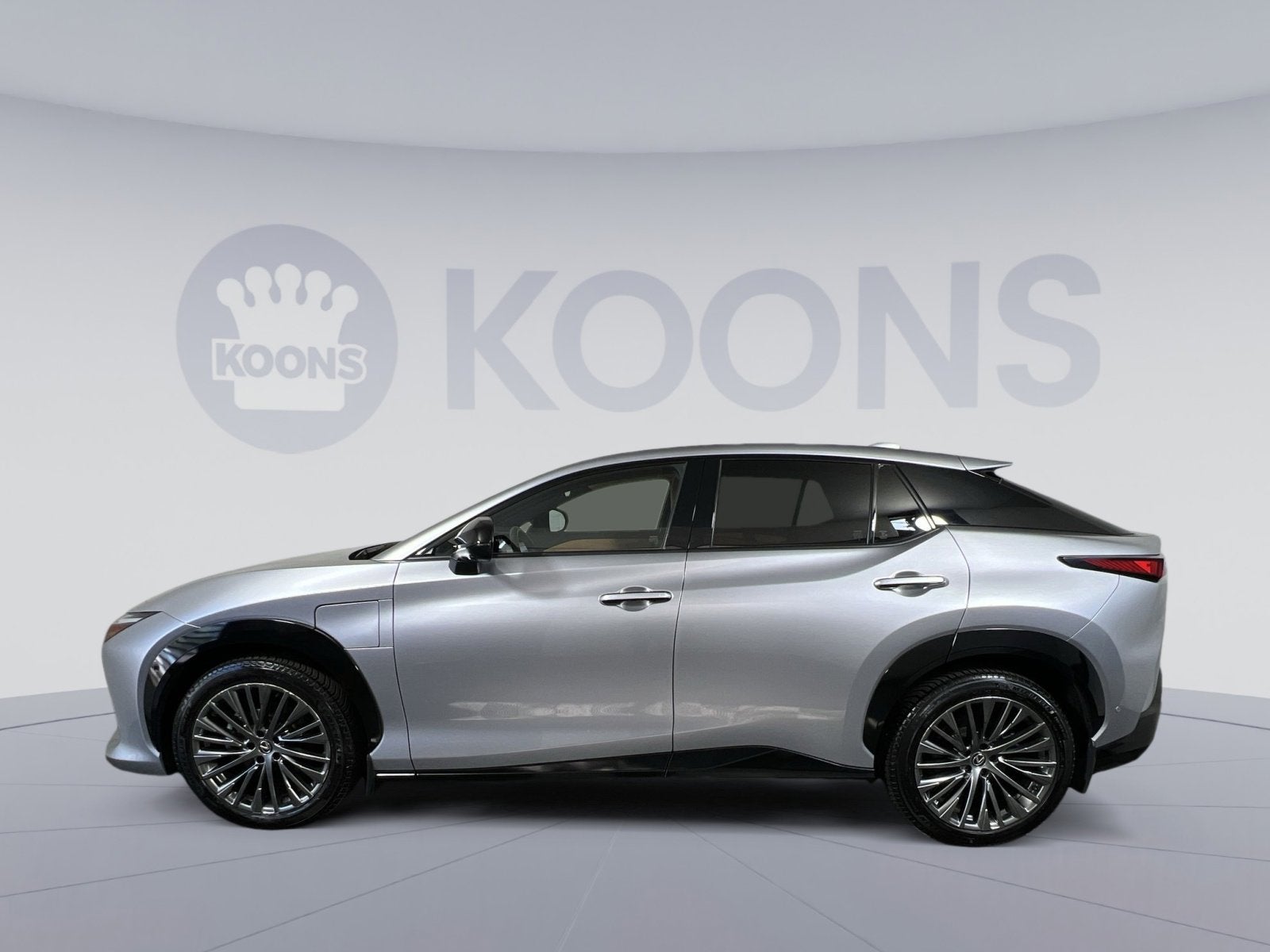 2023 Lexus RZ 450e Luxury