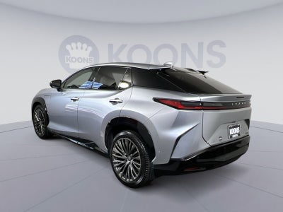 2023 Lexus RZ 450e Luxury