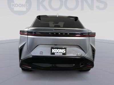 2023 Lexus RZ 450e Luxury