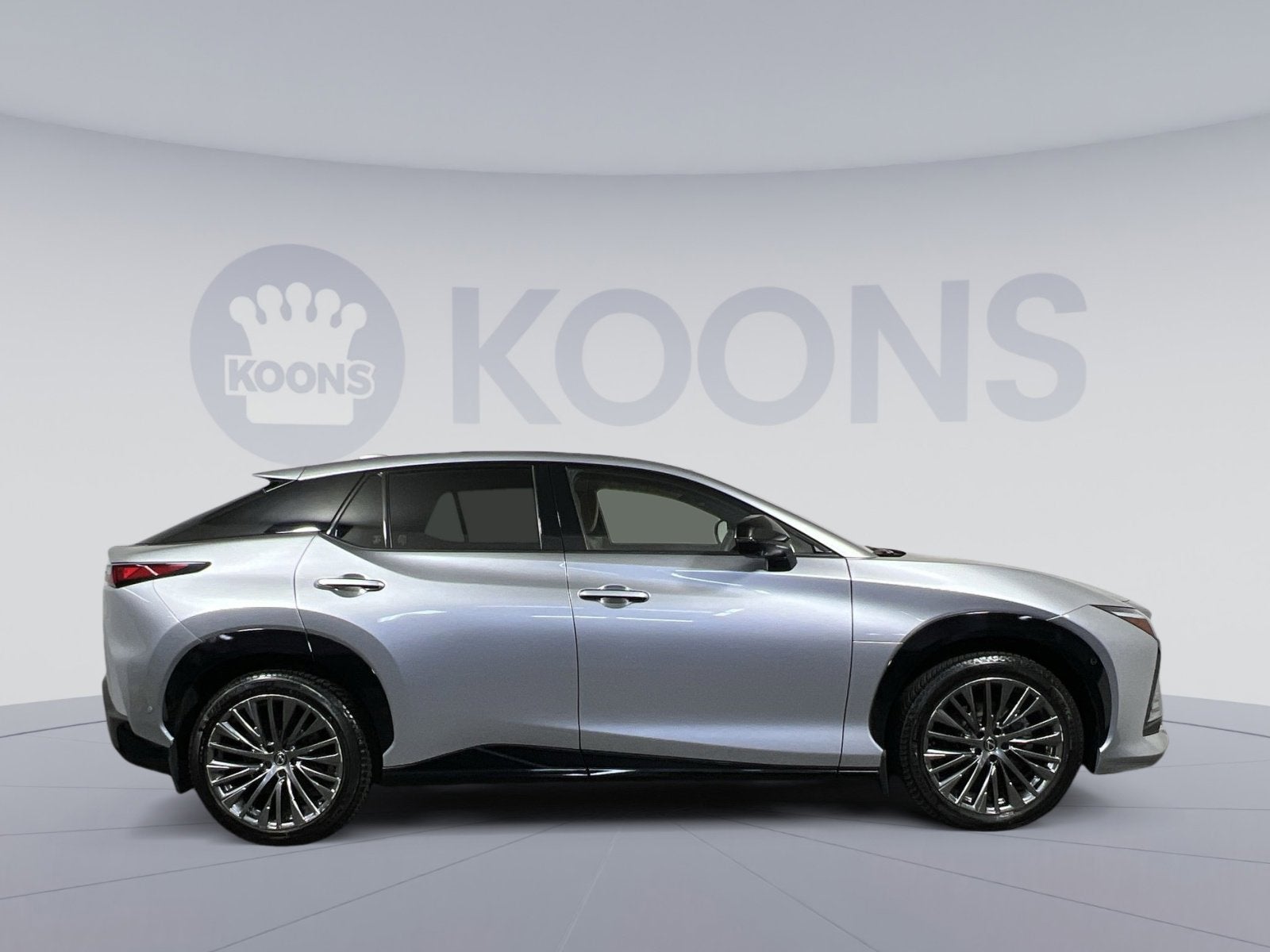 2023 Lexus RZ 450e Luxury