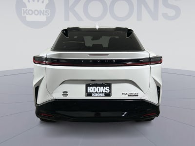 2023 Lexus RZ 450e Luxury