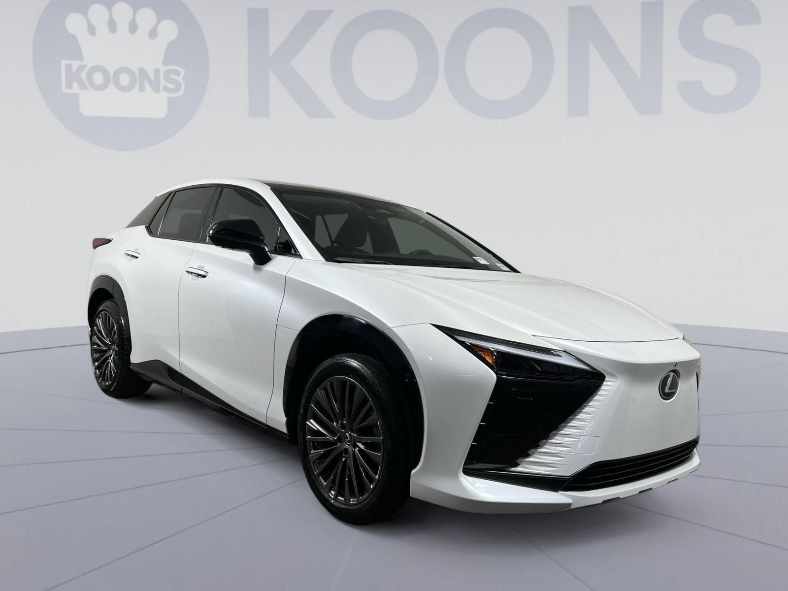 2023 Lexus RZ 450e Luxury