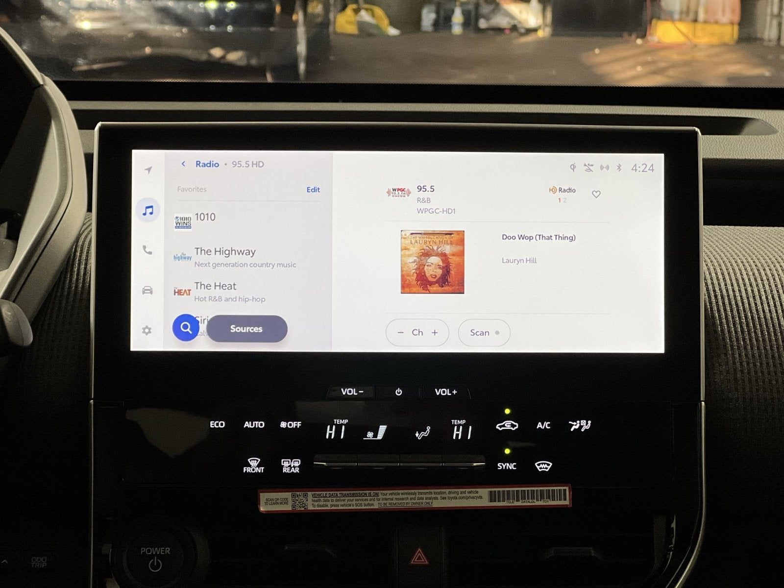 2024 Toyota bZ4X XLE