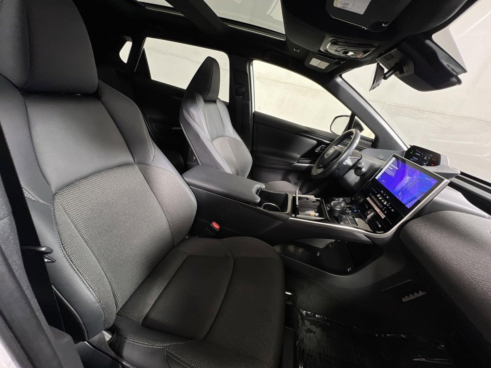 2024 Toyota bZ4X XLE