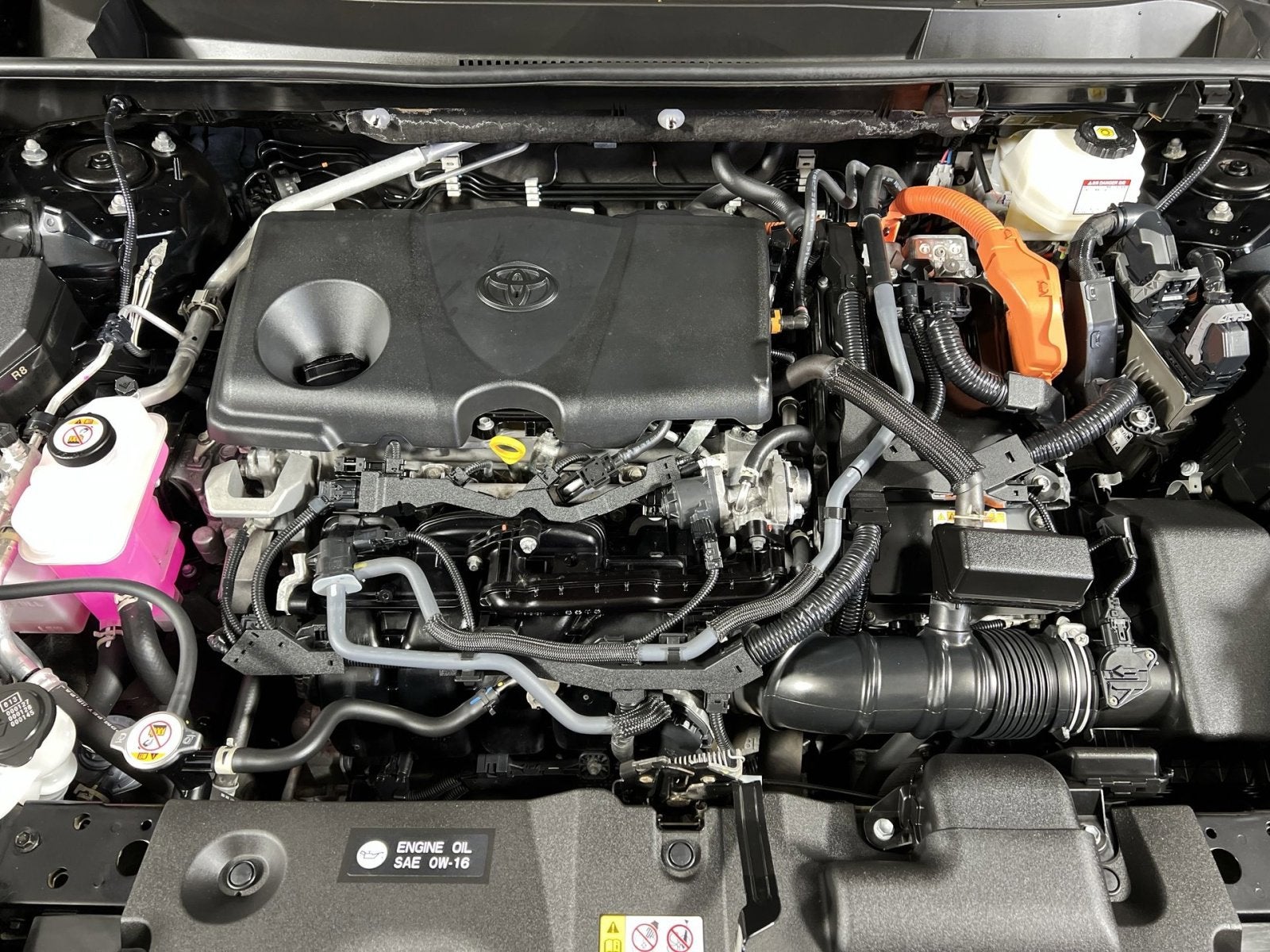 2023 Toyota RAV4 Hybrid LE