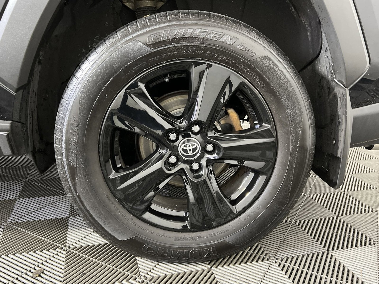 2023 Toyota RAV4 Hybrid LE