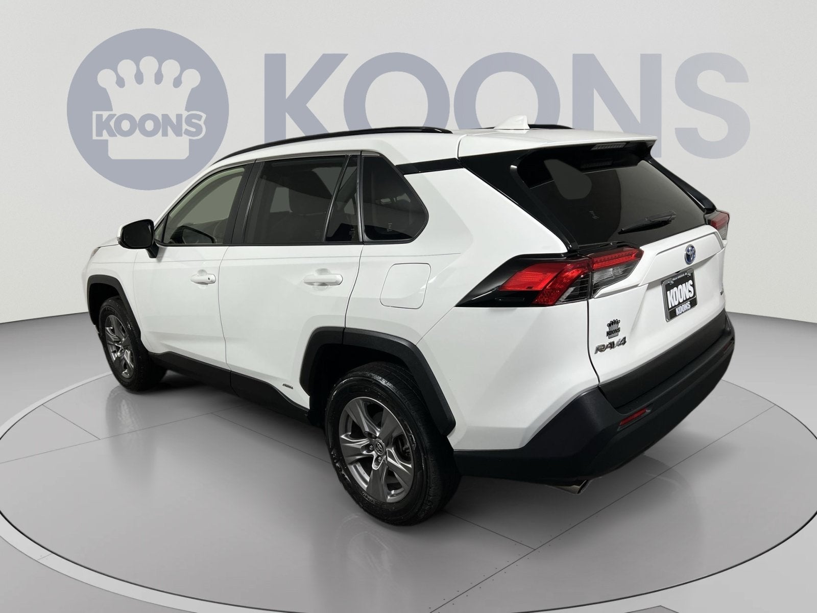 2023 Toyota RAV4 Hybrid LE